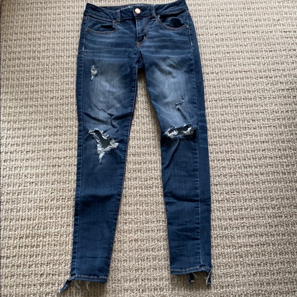 American Eagle Distressed Skinny Jeans